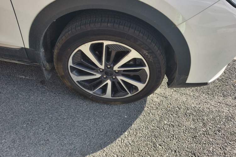 Used Dongfeng Aeolus AX7 2022 Mach Edition 1.5T DCT DF41 Right Front Wheel Hub