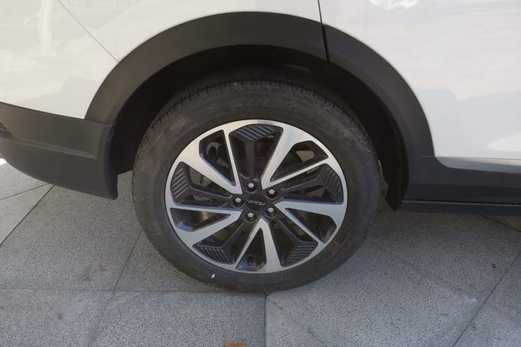 Used Dongfeng Aeolus AX7 2022 Mach Edition 1.5T DCT DF41 Right Rear Wheel Hub