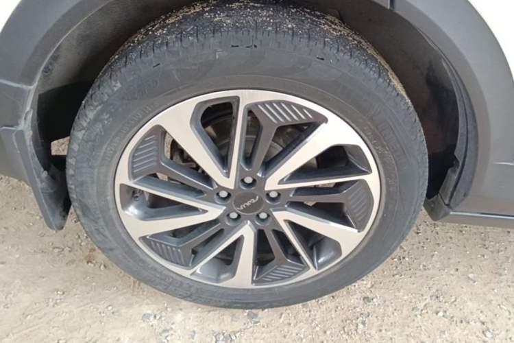 Used Dongfeng Aeolus AX7 2022 Mach Edition 1.5T DCT DF41 Right Rear Wheel Hub