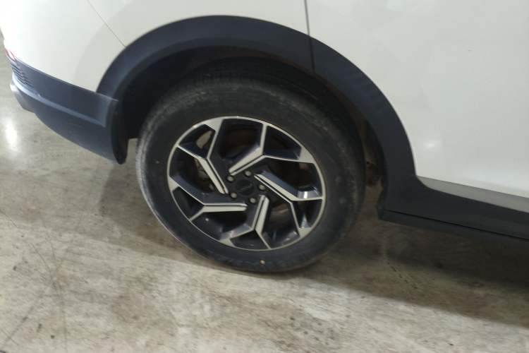Used Dongfeng Aeolus AX7 2022 Mach Edition 1.5T Manual DF21 Right Rear Wheel Hub