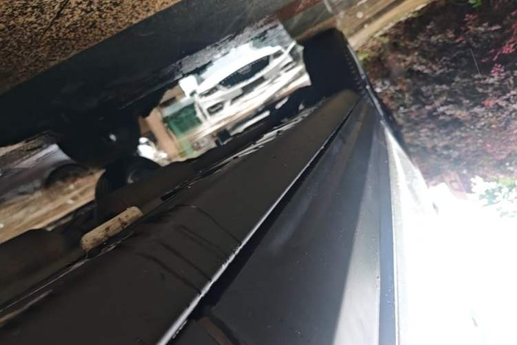 Used Dongfeng Aeolus AX7 2022 Mach Edition 1.5T DCT DF41 Right Side Sill