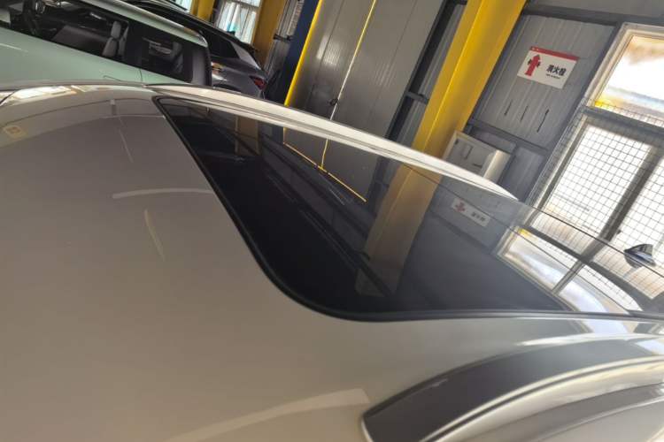 Used Dongfeng Aeolus AX7 2022 Mach Edition 1.5T DCT DF31 Roof