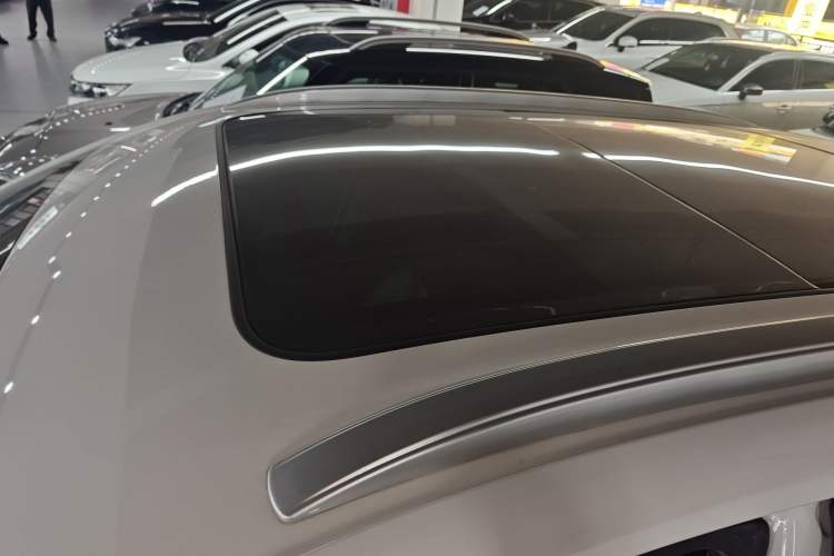 Used Dongfeng Aeolus AX7 2022 Mach Edition 1.5T DCT DF41 Roof