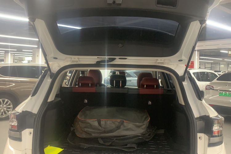 Used Dongfeng Aeolus AX7 2022 Mach Edition 1.5T DCT DF31 Trunk