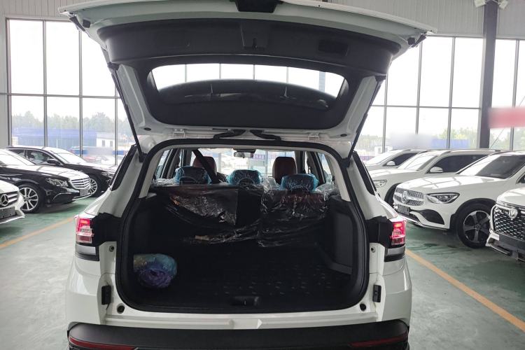 Used Dongfeng Aeolus AX7 2022 Mach Edition 1.5T DCT DF41 Trunk