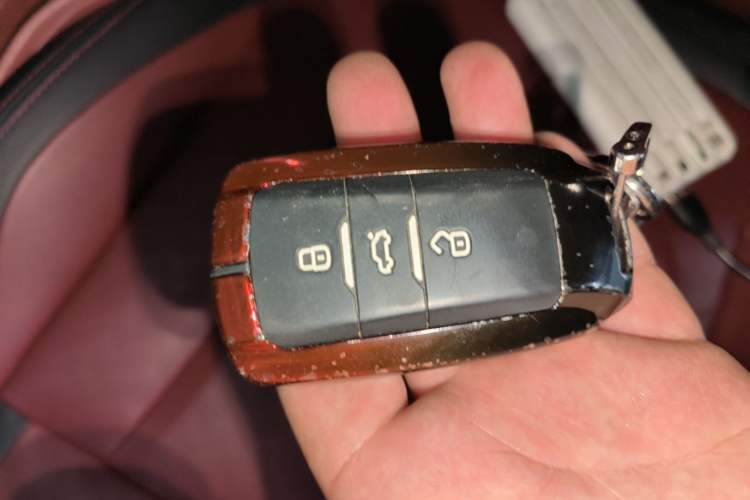 Used Dongfeng Aeolus AX7 2022 Mach Edition 1.5T DCT DF41 Vehicle Key