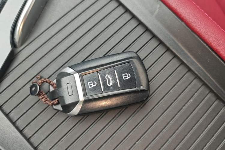 Used Dongfeng Aeolus AX7 2022 Mach Edition 1.5T DCT DF31 Vehicle Key