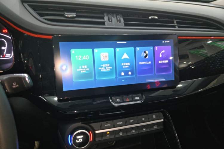 Used Dongfeng Aeolus AX7 2023 Mach Edition 1.5T DCT DF31 Audio And AC Panel