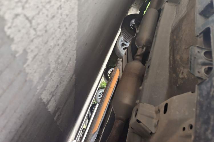 Used Dongfeng Aeolus AX7 2023 Mach Edition 1.5T DCT Champion Legend Version Chassis Front Right