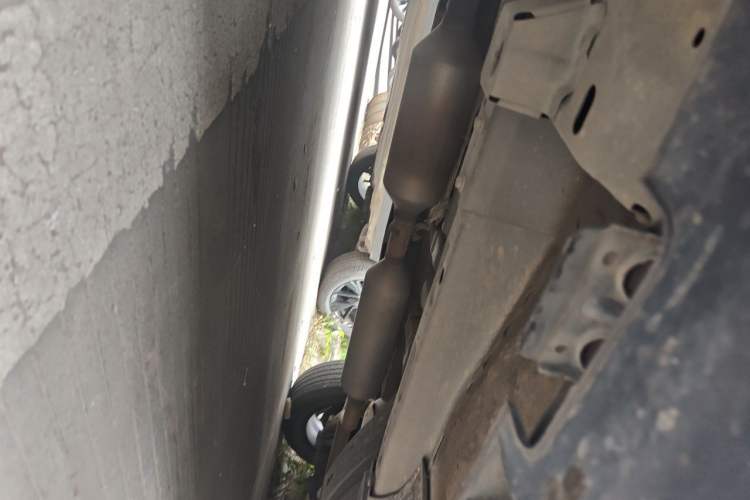 Used Dongfeng Aeolus AX7 2023 Mach Edition 1.5T DCT Champion Legend Version Chassis Rear Left