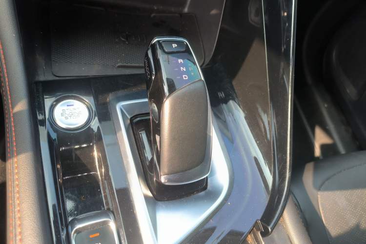 Used Dongfeng Aeolus AX7 2023 Mach Edition 1.5T DCT DF41 Gear Lever