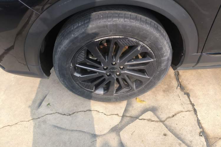 Used Dongfeng Aeolus AX7 2023 Mach Edition 1.5T DCT DF41 Left Front Wheel Hub