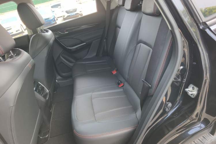 Used Dongfeng Aeolus AX7 2023 Mach Edition 1.5T DCT DF31 Left Rear Seat