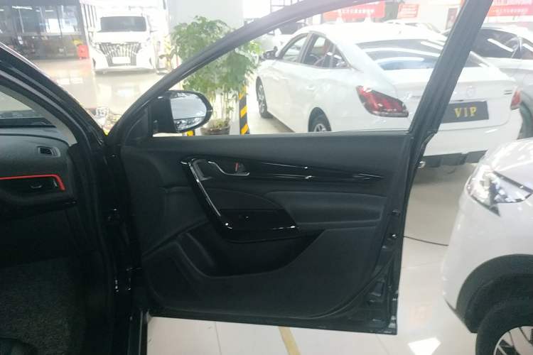 Used Dongfeng Aeolus AX7 2023 Mach Edition 1.5T DCT DF31 Right Front Door Interior