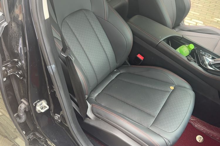 Used Dongfeng Aeolus AX7 2023 Mach Edition 1.5T DCT DF41 Right Front Seat