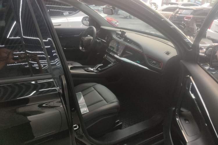 Used Dongfeng Aeolus AX7 2023 Mach Edition 1.5T DCT DF31 Right Front Seat
