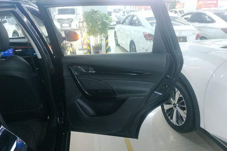 Used Dongfeng Aeolus AX7 2023 Mach Edition 1.5T DCT DF31 Right Rear Door Interior