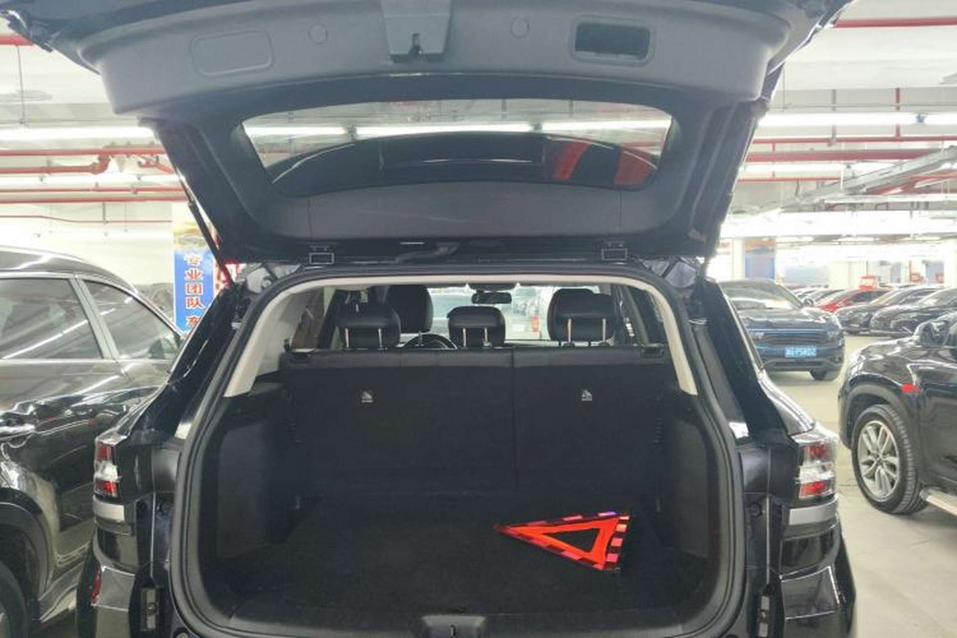 Used Dongfeng Aeolus AX7 2023 Mach Edition 1.5T DCT DF31 Trunk