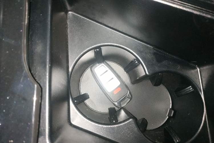 Used Dongfeng Aeolus AX7 2023 Mach Edition 1.5T DCT DF31 Vehicle Key