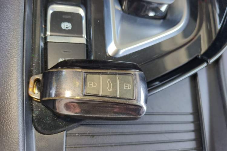 Used Dongfeng Aeolus AX7 2023 Mach Edition 1.5T DCT DF31 Vehicle Key
