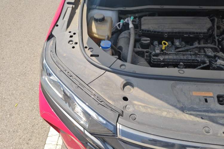 Used Dongfeng Aeolus AX7 2023 Mach Edition 1.5T DCT DF31 Engine Bay Right
