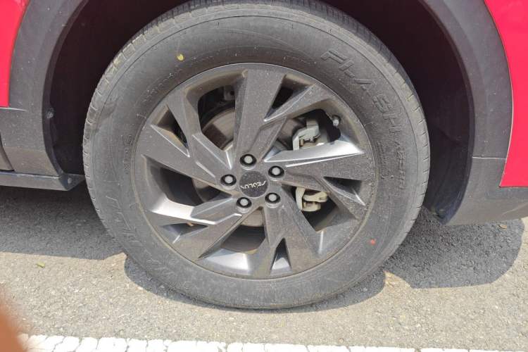 Used Dongfeng Aeolus AX7 2023 Mach Edition 1.5T DCT DF31 Right Front Wheel Hub