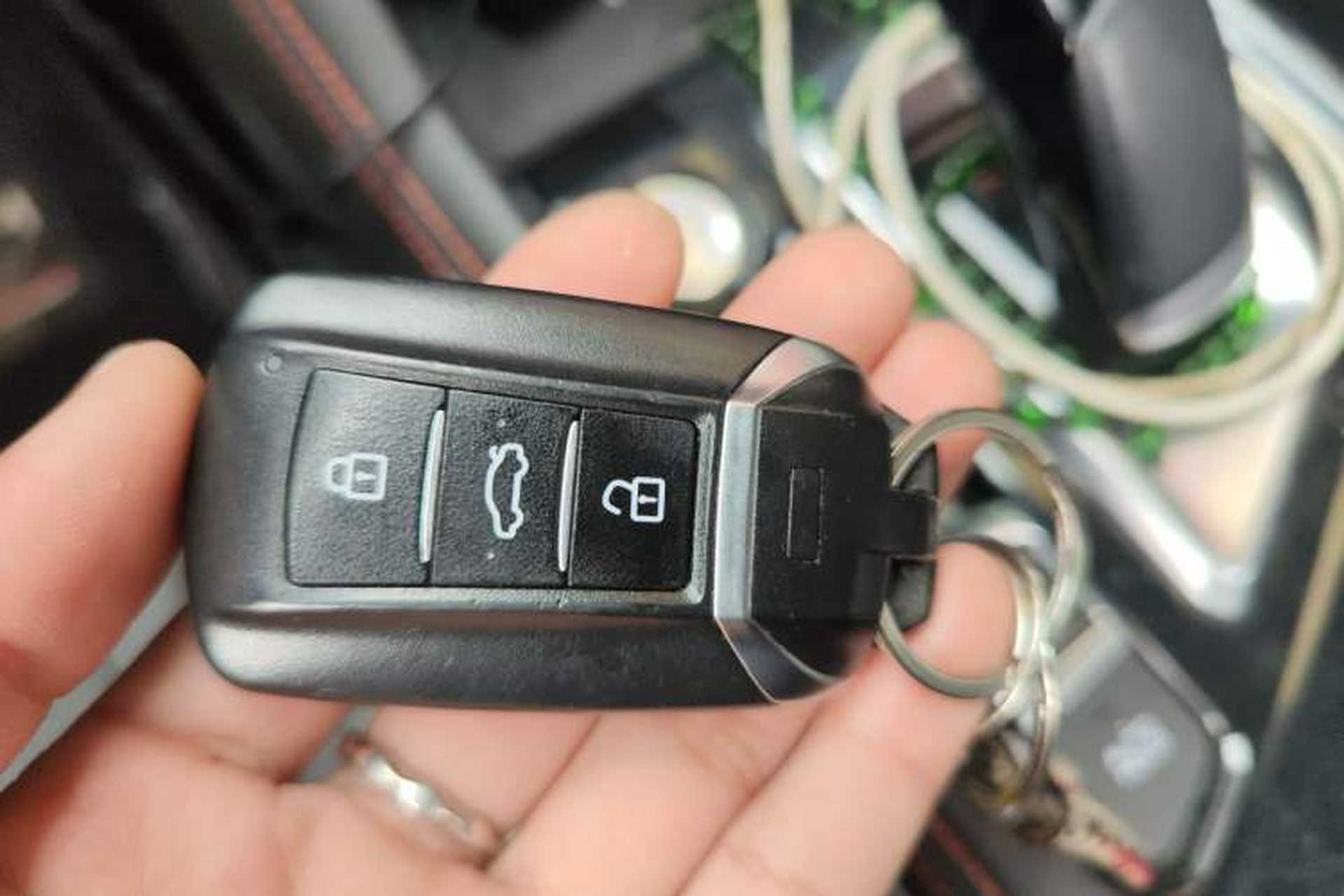 Used Dongfeng Aeolus AX7 2023 Mach Edition 1.5T DCT DF41 Vehicle Key