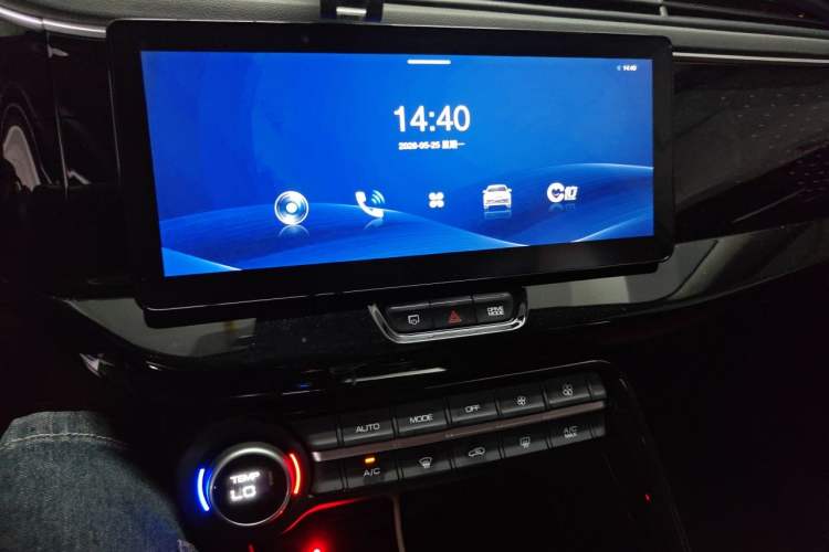 Used Dongfeng Aeolus AX7 2023 Mach Edition 1.5T DCT DF31 Audio And AC Panel