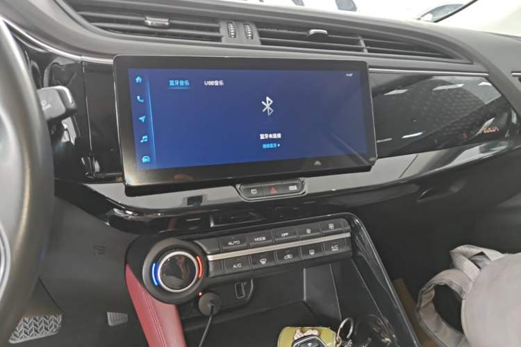Used Dongfeng Aeolus AX7 2023 Mach Edition 1.5T DCT DF31 Audio And AC Panel