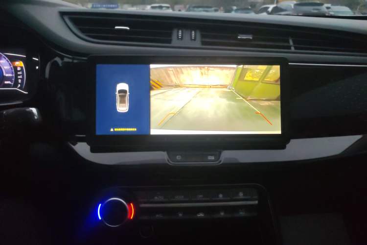 Used Dongfeng Aeolus AX7 2023 Mach Edition 1.5T DCT DF31 Audio And AC Panel