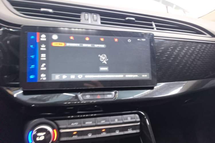 Used Dongfeng Aeolus AX7 2023 Mach Edition 1.5T DCT Champion Legend Version Audio And AC Panel