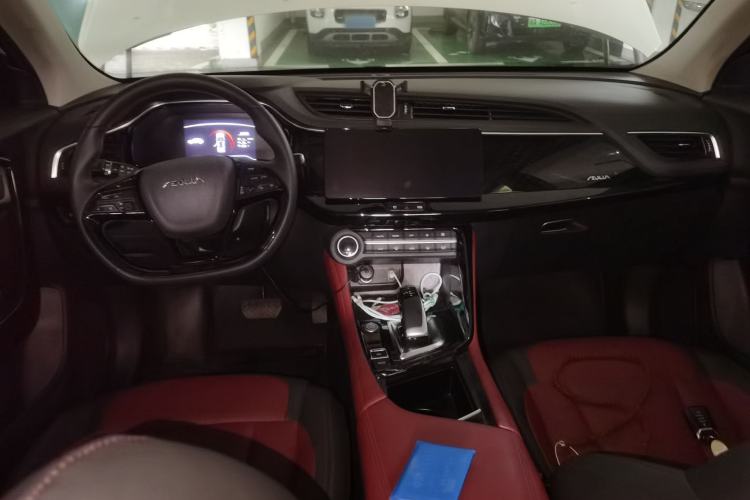 Used Dongfeng Aeolus AX7 2023 Mach Edition 1.5T DCT DF41 Center Console