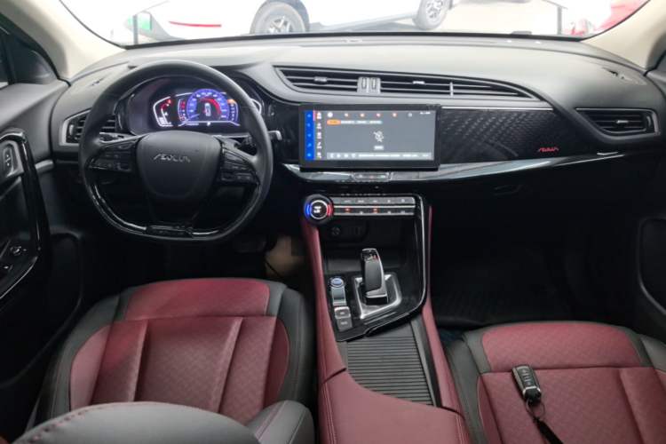 Used Dongfeng Aeolus AX7 2023 Mach Edition 1.5T DCT Champion Legend Version Center Console
