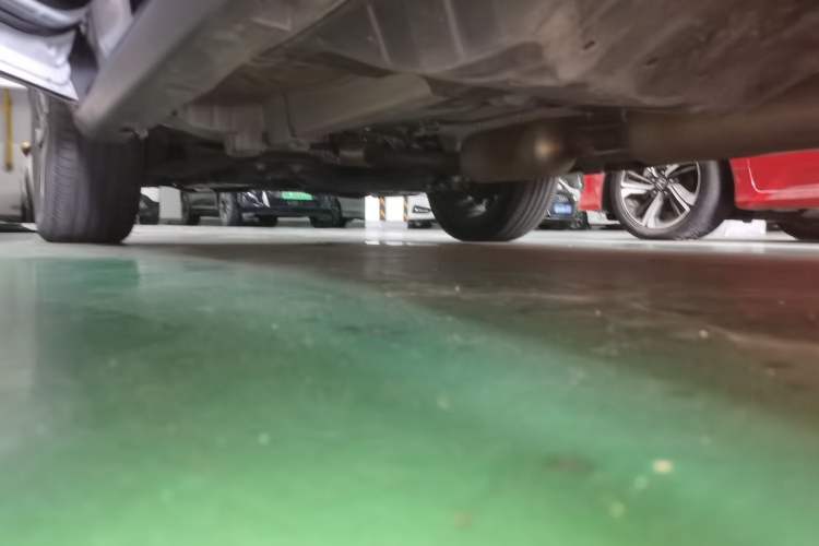Used Dongfeng Aeolus AX7 2023 Mach Edition 1.5T DCT DF41 Chassis Rear Left