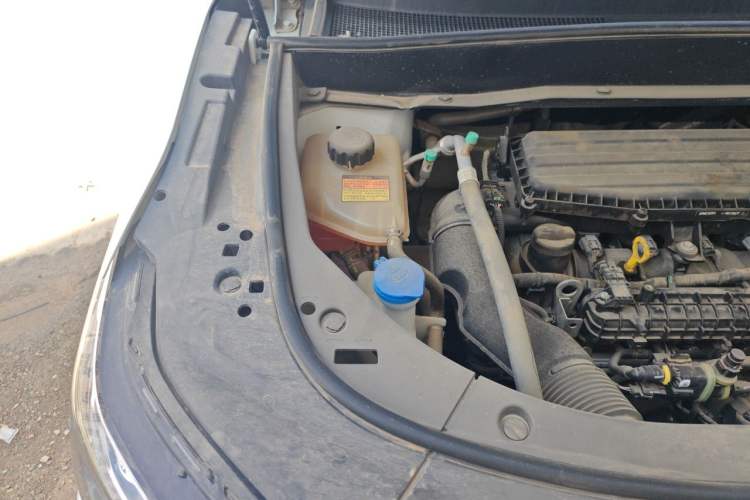 Used Dongfeng Aeolus AX7 2023 Mach Edition 1.5T DCT DF31 Engine Bay Right