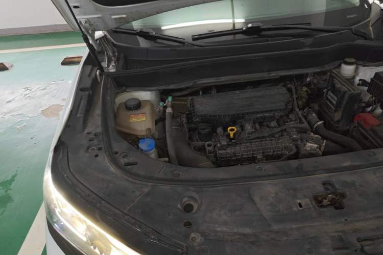 Used Dongfeng Aeolus AX7 2023 Mach Edition 1.5T DCT DF31 Engine Bay Right