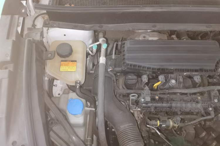Used Dongfeng Aeolus AX7 2023 Mach Edition 1.5T DCT DF41 Engine Bay Right