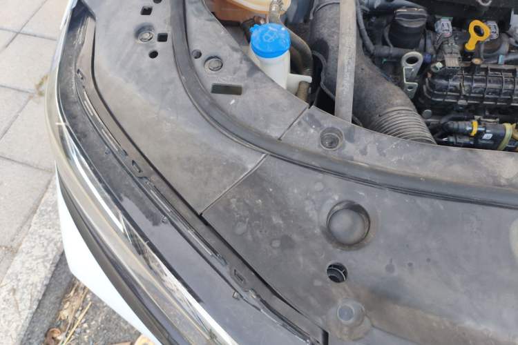 Used Dongfeng Aeolus AX7 2023 Mach Edition 1.5T DCT DF31 Engine Bay Right