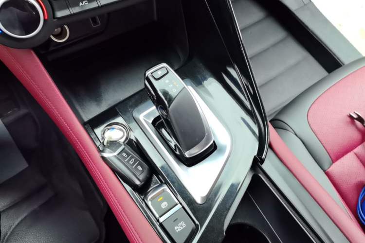 Used Dongfeng Aeolus AX7 2023 Mach Edition 1.5T DCT DF41 Gear Lever