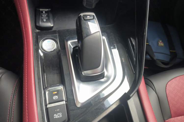 Used Dongfeng Aeolus AX7 2023 Mach Edition 1.5T DCT DF31 Gear Lever