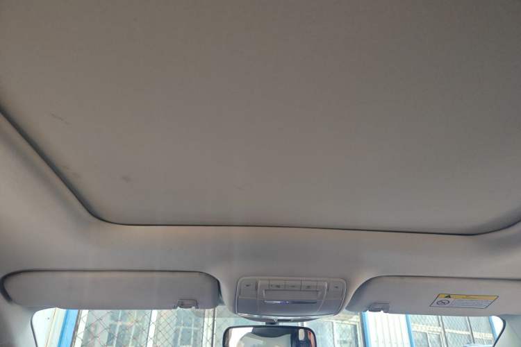 Used Dongfeng Aeolus AX7 2023 Mach Edition 1.5T DCT DF31 Headliner
