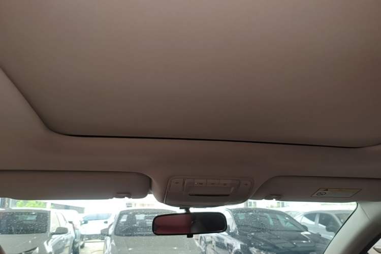 Used Dongfeng Aeolus AX7 2023 Mach Edition 1.5T DCT DF31 Headliner