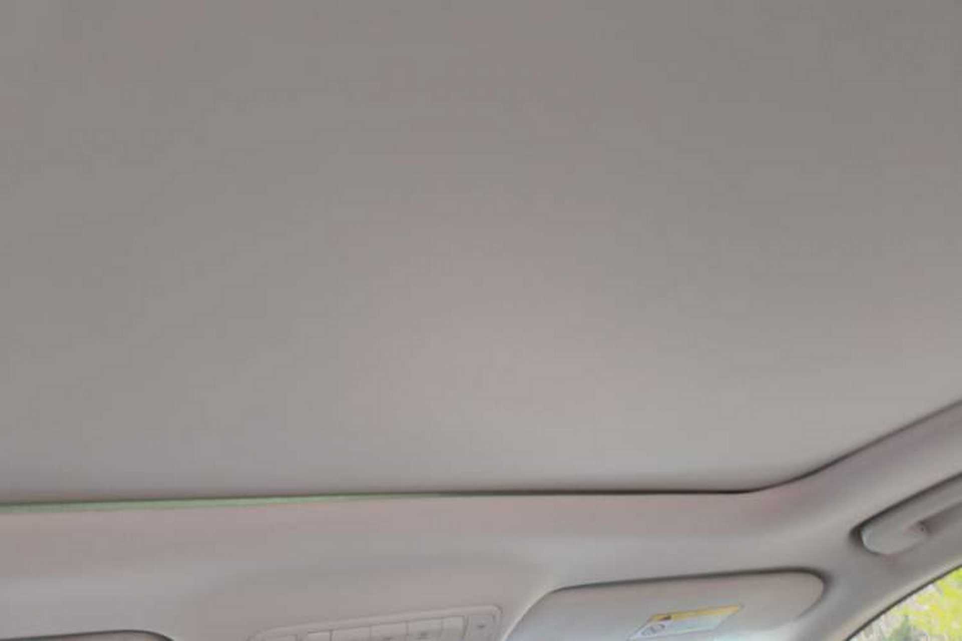 Used Dongfeng Aeolus AX7 2023 Mach Edition 1.5T DCT DF31 Headliner