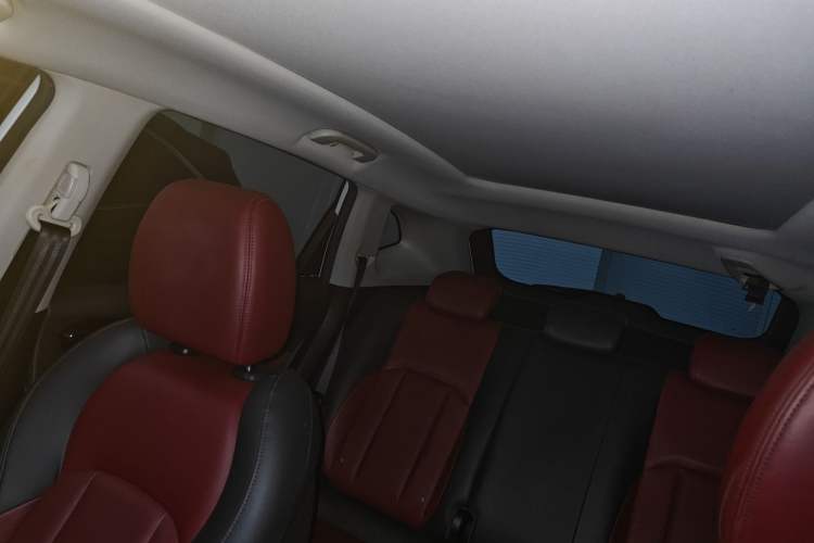 Used Dongfeng Aeolus AX7 2023 Mach Edition 1.5T DCT DF31 Headliner