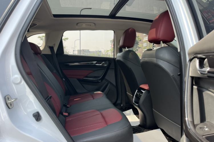 Used Dongfeng Aeolus AX7 2023 Mach Edition 1.5T DCT Champion Legend Version Interior 5