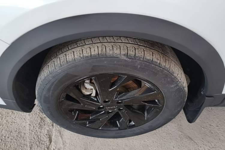 Used Dongfeng Aeolus AX7 2023 Mach Edition 1.5T DCT DF31 Left Front Wheel Hub