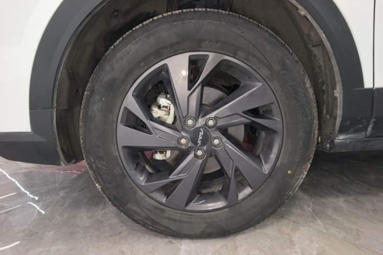 Used Dongfeng Aeolus AX7 2023 Mach Edition 1.5T DCT Champion Legend Version Left Front Wheel Hub