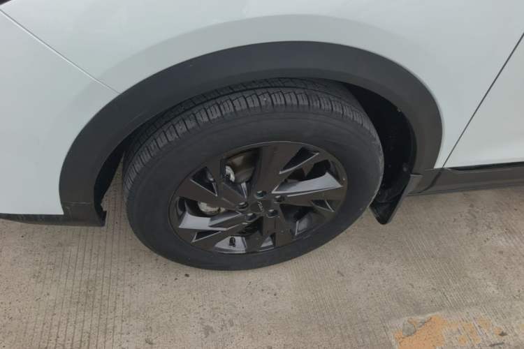 Used Dongfeng Aeolus AX7 2023 Mach Edition 1.5T DCT DF31 Left Front Wheel Hub