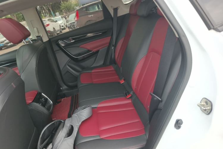 Used Dongfeng Aeolus AX7 2023 Mach Edition 1.5T DCT DF31 Left Rear Seat