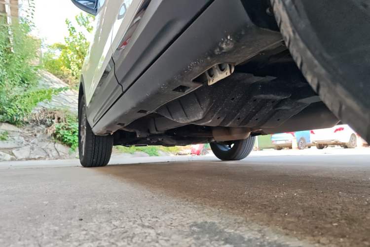 Used Dongfeng Aeolus AX7 2023 Mach Edition 1.5T DCT Champion Legend Version Left Side Sill